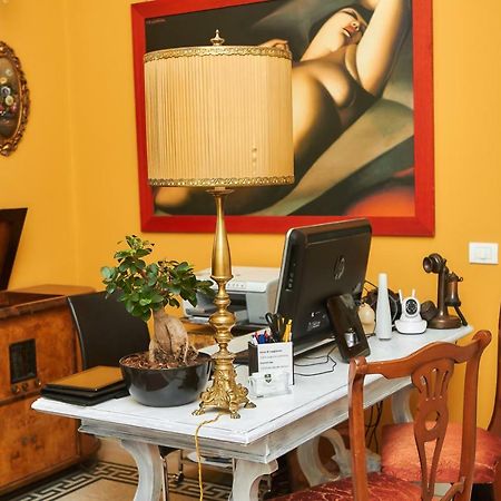 Aragona 74 B&B Palermo Buitenkant foto