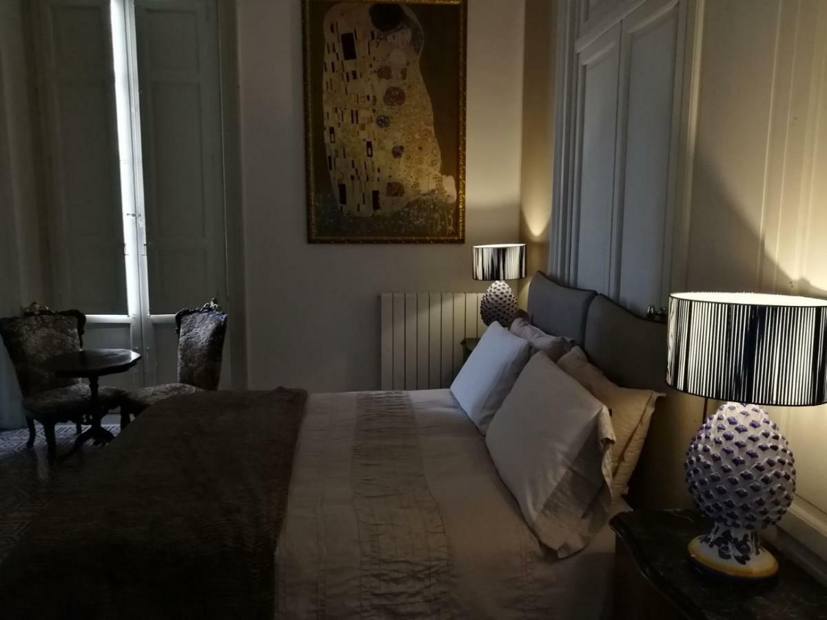 Aragona 74 B&B Palermo Buitenkant foto